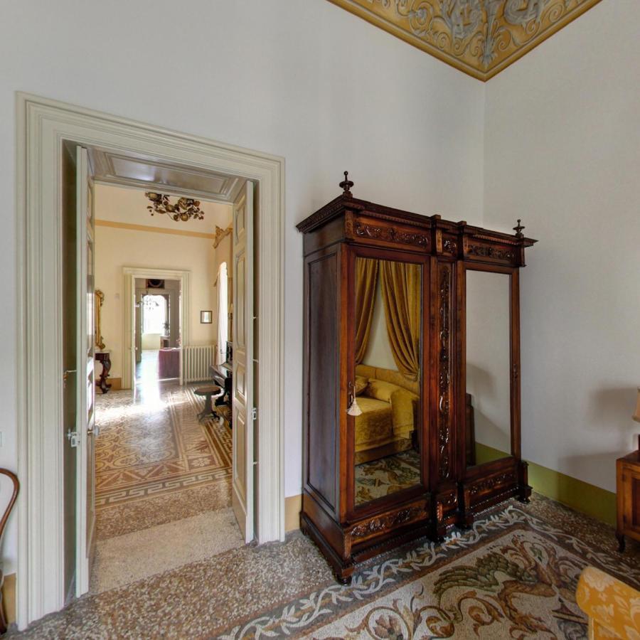 Palazzo Pio Apartment Lecce Exterior foto