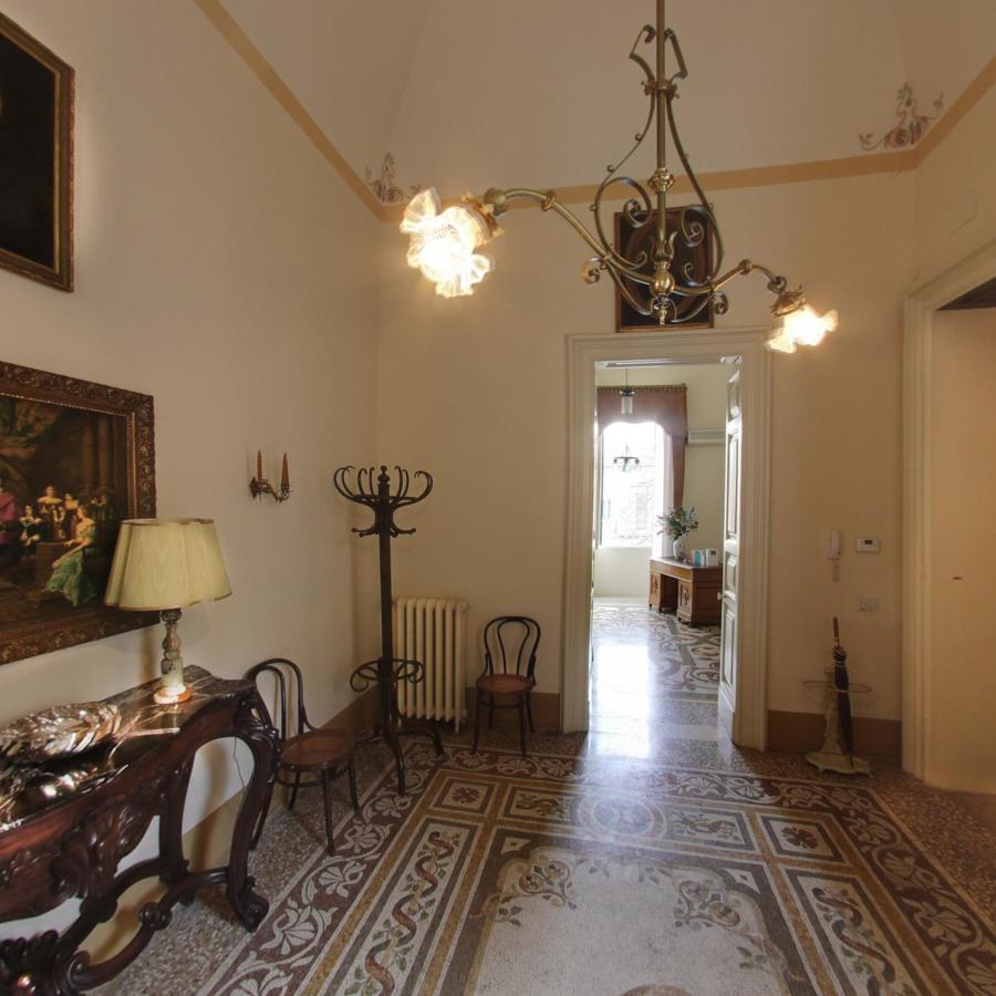 Palazzo Pio Apartment Lecce Exterior foto